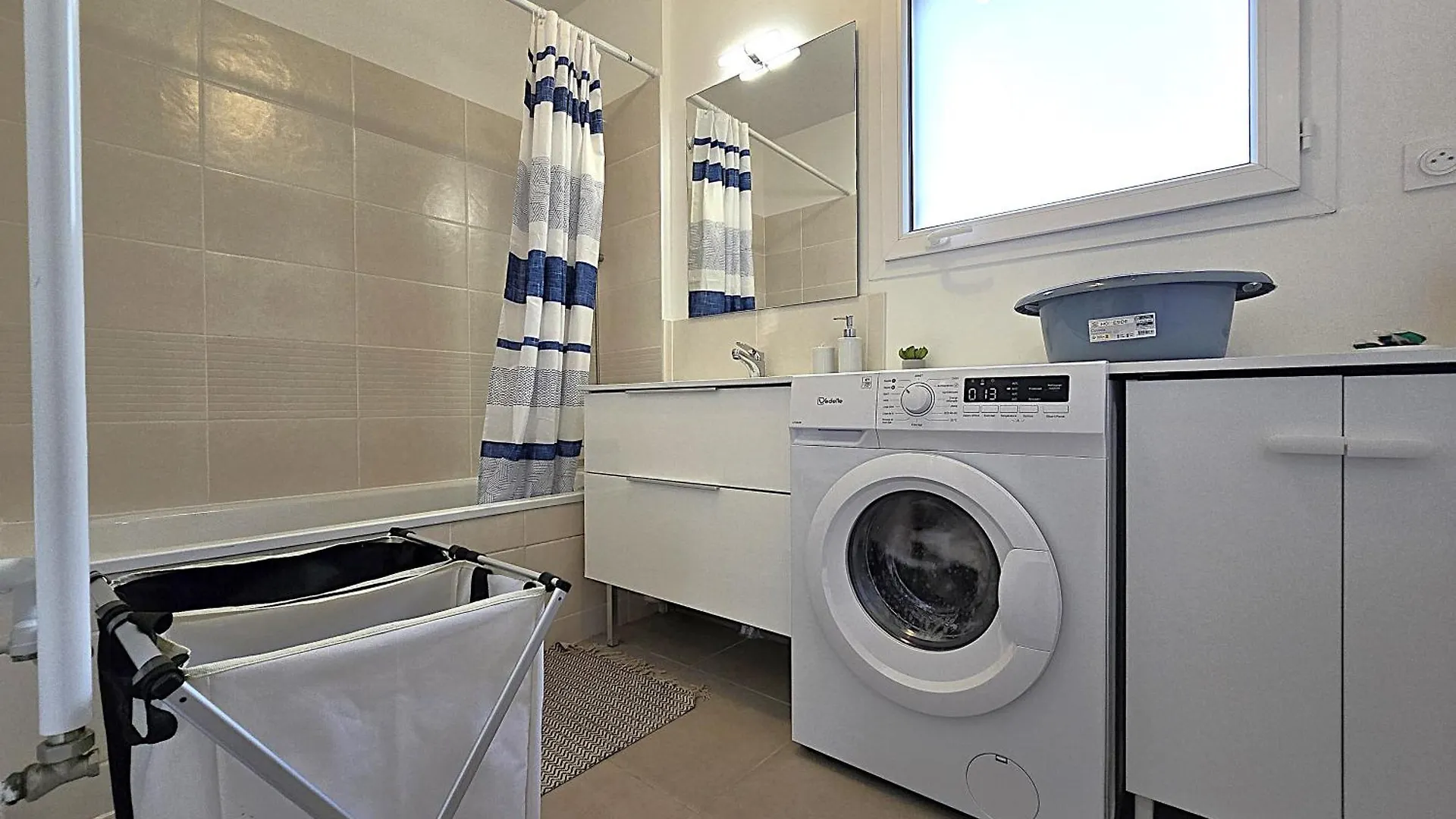 Charmante Maison 6 Personnes - 5 Min A Pied Zone Commerciale Sapiac - 3 Chambres - 4 Lits - Jardin Et Terrasses Prives - Parking Gratuit Sur Place Montauban 0*,